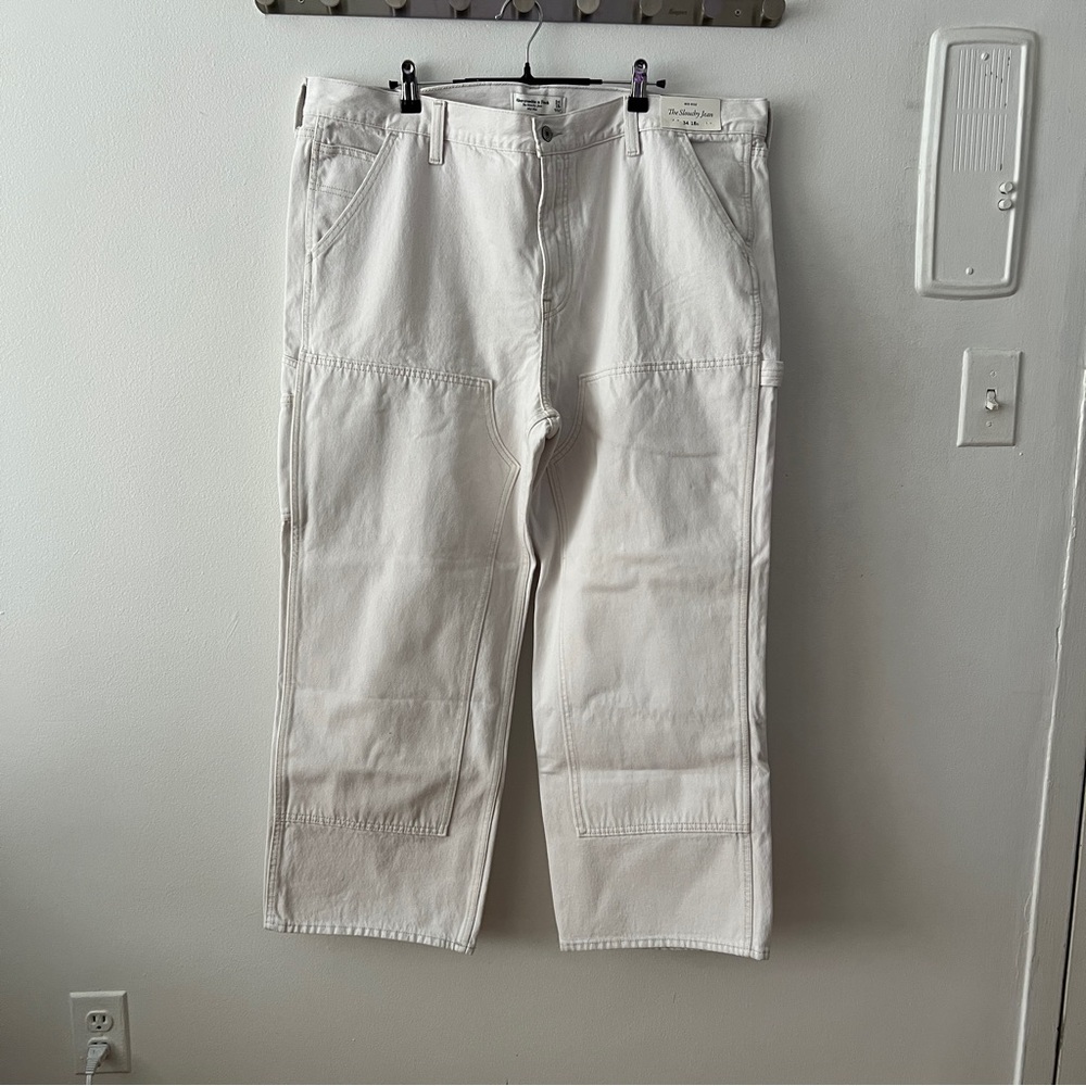 Abercrombie & Fitch Cream Slouchy Jean